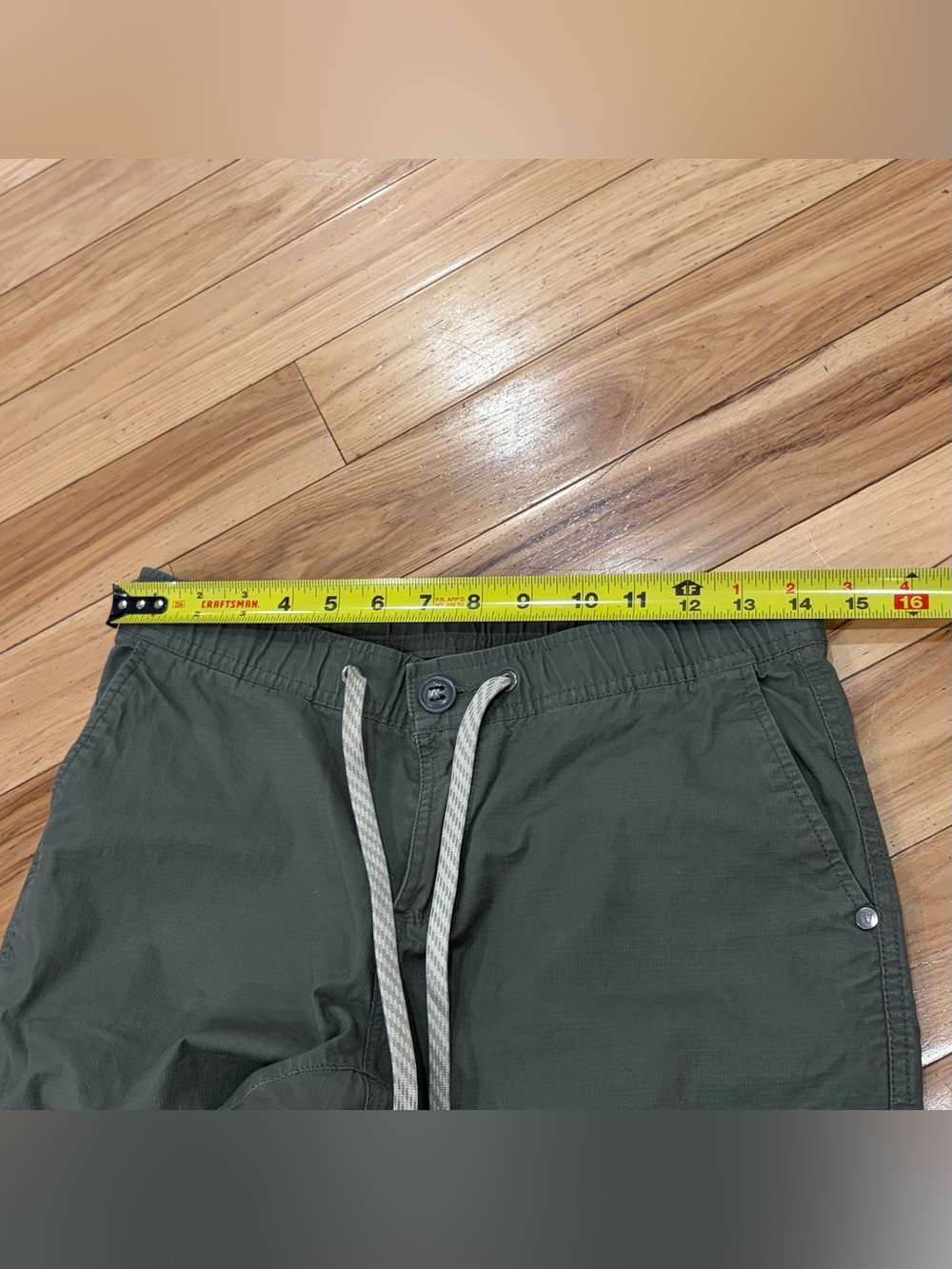 Vuori Ripstop Climbing Pants in Army Green Lightweight - Women’s Size Small - Picture 8 of 8